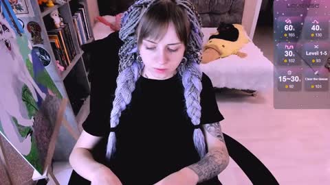 Monday-Friday 12-4 AM and 6-9 AM New York time online show from December 2024 05:31:02 AM