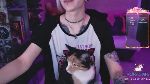 Monday-Friday 12-4 AM and 6-9 AM New York time online show from February 2026 08:51:02 PM