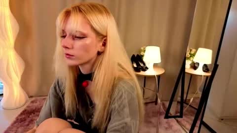 Snapshot of nannetteterrill chatting on February 2026 06:18:02 AM nannetteterrill online show from February 2026 06:18:02 AM