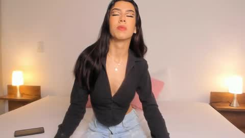 Snapshot of nany_model25 chatting on February 2025 01:55:02 PM nany_model25 online show from February 2025 01:55:02 PM