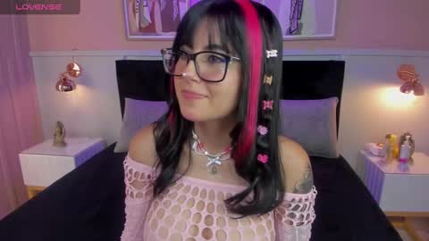 Naoko online show from January 2025 11:46:01 AM