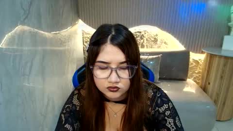 naomi_gold_r online show from February 2026 01:29:02 PM