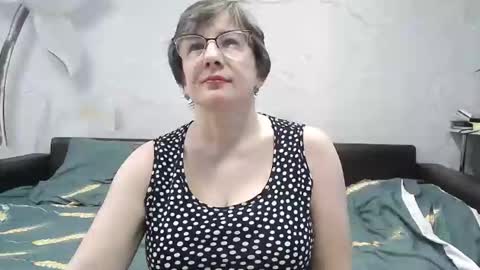naomimolligan online show from March 2026 01:45:01 PM