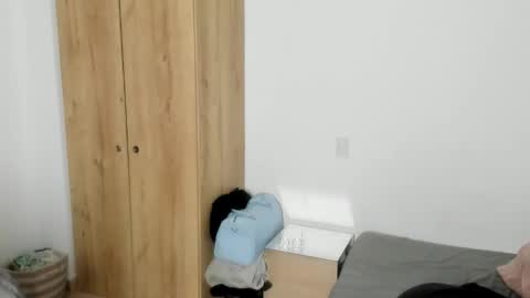 Naomi Moore online show from March 2026 11:00:02 PM