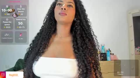 Snapshot of naomixjones1 chatting on September 2025 07:25:01 PM Naomi online show from September 2025 07:25:01 PM