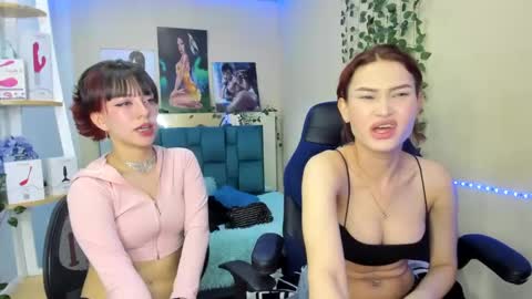 Snapshot of naomy777_ chatting on January 2025 02:15:01 AM naomy online show from January 2025 02:15:01 AM