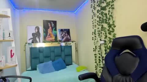 Snapshot of naomy777_ chatting on January 2025 11:11:01 PM naomy online show from January 2025 11:11:01 PM