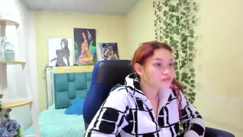 Snapshot of naomy777_ chatting on February 2025 07:23:02 PM naomy online show from February 2025 07:23:02 PM