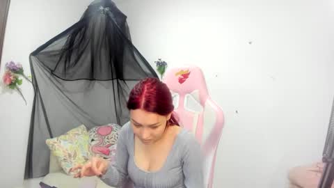 Snapshot of naomy777_ chatting on February 2025 03:26:01 PM naomy online show from February 2025 03:26:01 PM