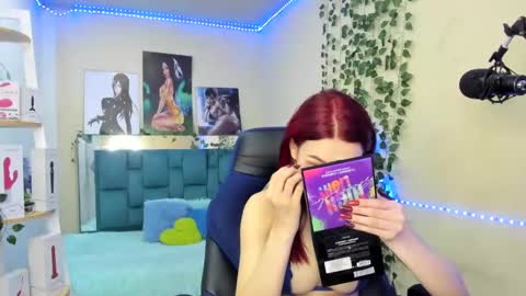 Snapshot of naomy777_ chatting on February 2025 10:21:01 PM naomy online show from February 2025 10:21:01 PM