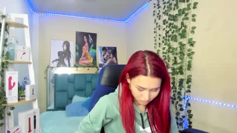 Snapshot of naomy777_ chatting on March 2025 07:17:01 PM naomy online show from March 2025 07:17:01 PM