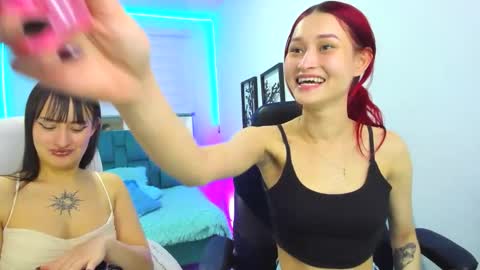 Snapshot of naomy777_ chatting on September 2025 12:32:02 AM naomy online show from September 2025 12:32:02 AM