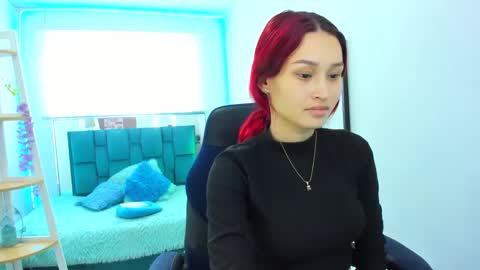 Snapshot of naomy777_ chatting on September 2025 07:28:01 PM naomy online show from September 2025 07:28:01 PM