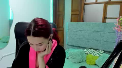 Snapshot of naomy777_ chatting on September 2025 07:34:02 AM naomy online show from September 2025 07:34:02 AM