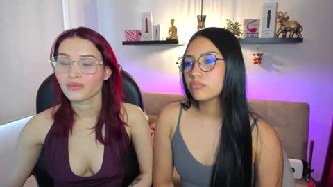 Snapshot of naomy_stanley_ chatting on April 2026 09:43:02 PM naomy_stanley_ online show from April 2026 09:43:02 PM
