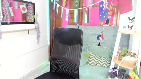 Snapshot of naomy_stanley_ chatting on July 2026 04:05:02 AM naomy_stanley_ online show from July 2026 04:05:02 AM