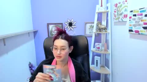 Snapshot of naomy_stanley_ chatting on July 2026 07:58:01 AM naomy_stanley_ online show from July 2026 07:58:01 AM