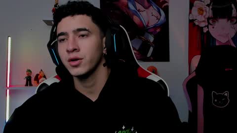 Snapshot of naranjo_seb chatting on December 2024 03:18:02 AM sebastian online show from December 2024 03:18:02 AM