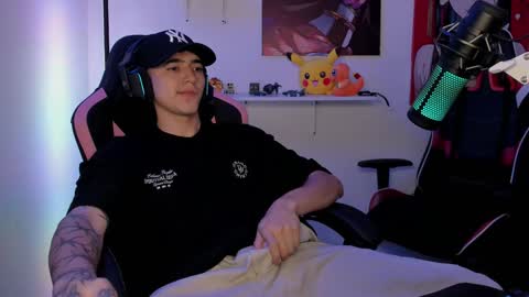 Snapshot of naranjo_seb chatting on January 2025 08:10:02 AM sebastian online show from January 2025 08:10:02 AM