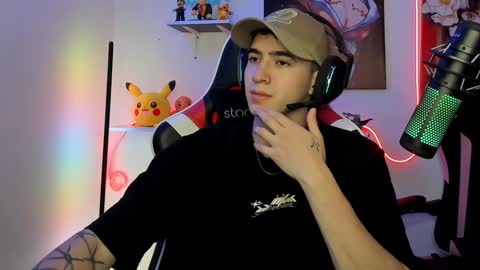 Snapshot of naranjo_seb chatting on January 2025 02:54:01 AM sebastian online show from January 2025 02:54:01 AM