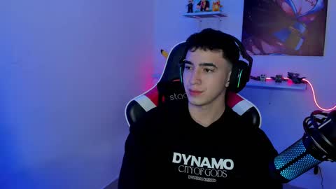 Snapshot of naranjo_seb chatting on February 2025 04:58:01 AM sebastian online show from February 2025 04:58:01 AM