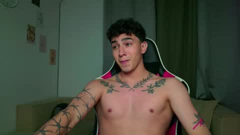 Snapshot of naranjo_seb chatting on October 2025 05:38:01 AM sebastian online show from October 2025 05:38:01 AM