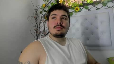 Snapshot of narciso_kh chatting on December 2025 05:53:01 PM deibyd online show from December 2025 05:53:01 PM