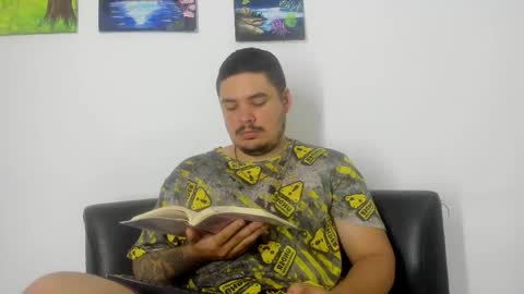 Snapshot of narciso_kh chatting on February 2026 12:06:01 AM deibyd online show from February 2026 12:06:01 AM