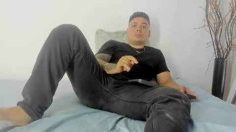 Snapshot of narciso_kh chatting on June 2026 07:57:01 AM deibyd online show from June 2026 07:57:01 AM