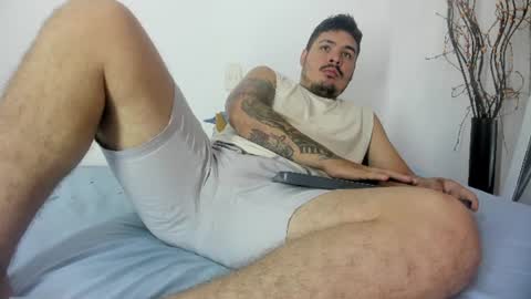Snapshot of narciso_kh chatting on July 2026 05:18:02 PM deibyd online show from July 2026 05:18:02 PM