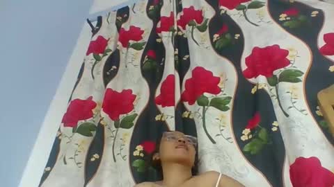 narindra884634 online show from April 2026 01:41:02 PM