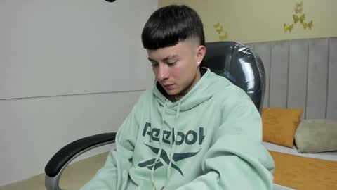 Snapshot of nascary_fox chatting on January 2026 05:11:01 AM Nascary Fox online show from January 2026 05:11:01 AM