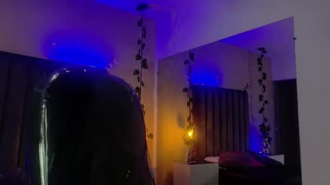 Snapshot of nascary_fox chatting on January 2026 08:12:01 PM Nascary Fox online show from January 2026 08:12:01 PM