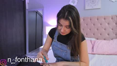 Snapshot of nashlyfontanna chatting on December 2024 02:17:01 PM Nashly Fontana online show from December 2024 02:17:01 PM