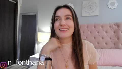 Snapshot of nashlyfontanna chatting on December 2024 06:01:02 PM Nashly Fontana online show from December 2024 06:01:02 PM