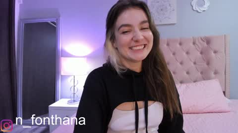 Snapshot of nashlyfontanna chatting on December 2024 02:12:01 PM Nashly Fontana online show from December 2024 02:12:01 PM