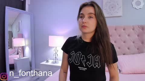 Snapshot of nashlyfontanna chatting on January 2025 01:43:01 PM Nashly Fontana online show from January 2025 01:43:01 PM