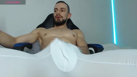 Snapshot of nassh_18 chatting on January 2025 11:56:02 PM nassh_18 online show from January 2025 11:56:02 PM