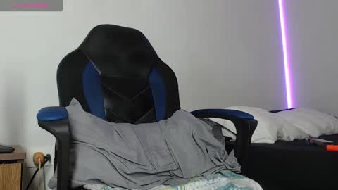 Snapshot of nassh_18 chatting on March 2025 04:24:01 AM nassh_18 online show from March 2025 04:24:01 AM