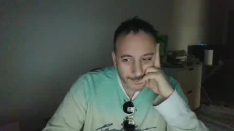 nassobout online show from December 2024 09:28:01 PM