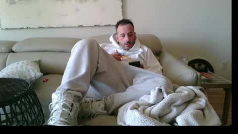 nassobout online show from February 2025 03:25:02 PM