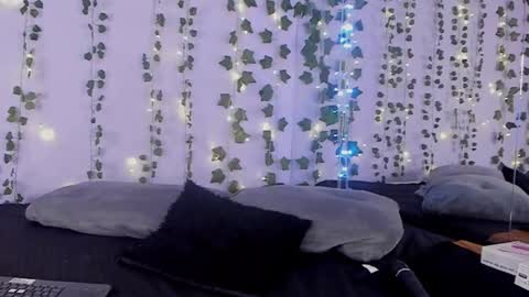 Maira online show from January 2025 01:52:01 AM