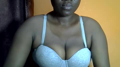 nasty_lucia online show from September 2025 07:29:01 AM