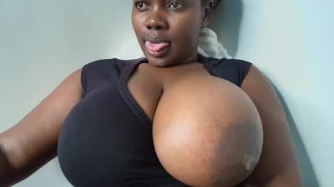 Snapshot of nasty_nohelah chatting on December 2025 05:13:01 AM chimummy online show from December 2025 05:13:01 AM