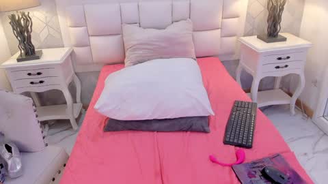 Snapshot of nastya_fantasy chatting on January 2025 05:28:01 PM Nastya online show from January 2025 05:28:01 PM