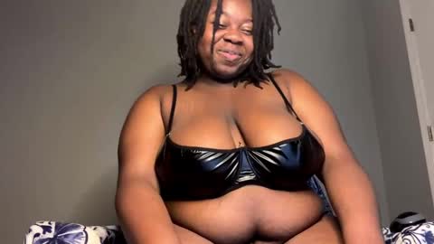 Snapshot of nastygal1999 chatting on December 2024 05:07:02 AM nastygal1999 online show from December 2024 05:07:02 AM