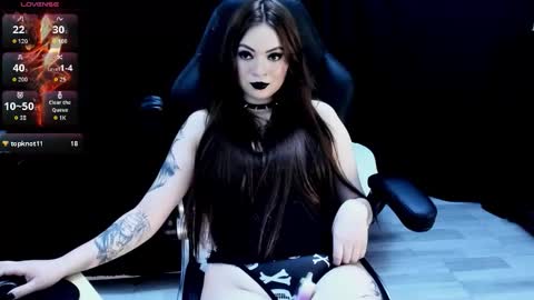 nastykatty_ online show from January 2026 05:59:02 PM