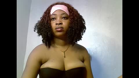 Nastyxxholes online show from February 2026 09:39:01 AM