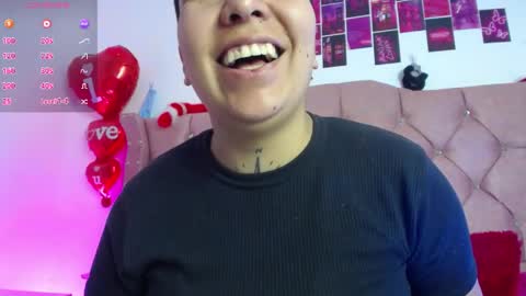 nat_evans8 online show from May 2026 04:08:02 AM
