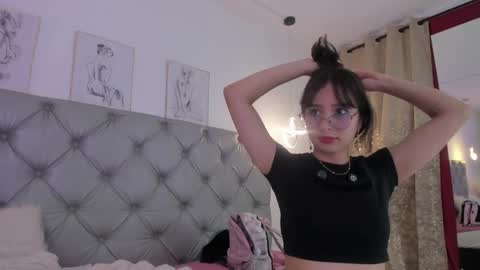 natalia online show from April 2026 05:30:01 PM